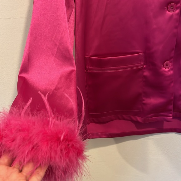 F21 Top - Picture 3 of 3